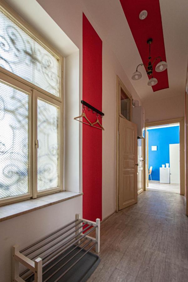 For Celebrations Spacious 3Bdr Apartment With Balcony ปราก ภายนอก รูปภาพ